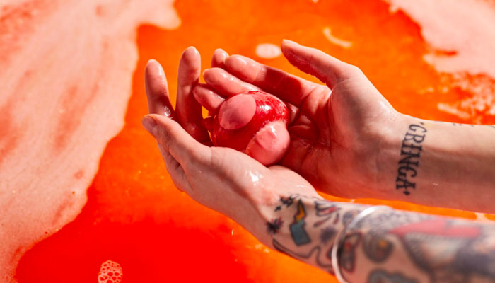 Red bath store bomb lush